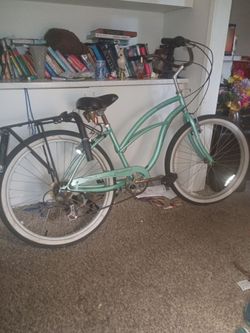 Free speed bike with surf rack