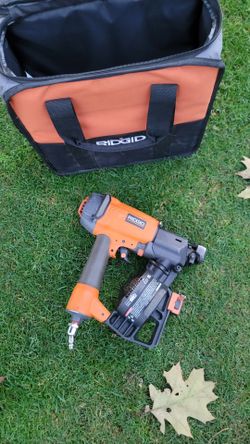 RIDGID Pneumatic Coil Roofing Nailer with Bag