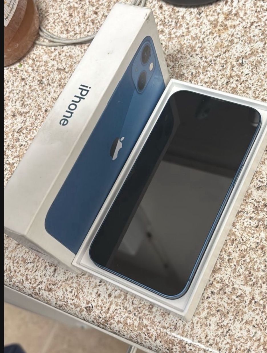 iPhone 13 Unlocked