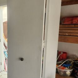 Folding Doors New Paint Great Condition 4 Doors 