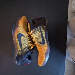 Size 10 Kobe 11ns