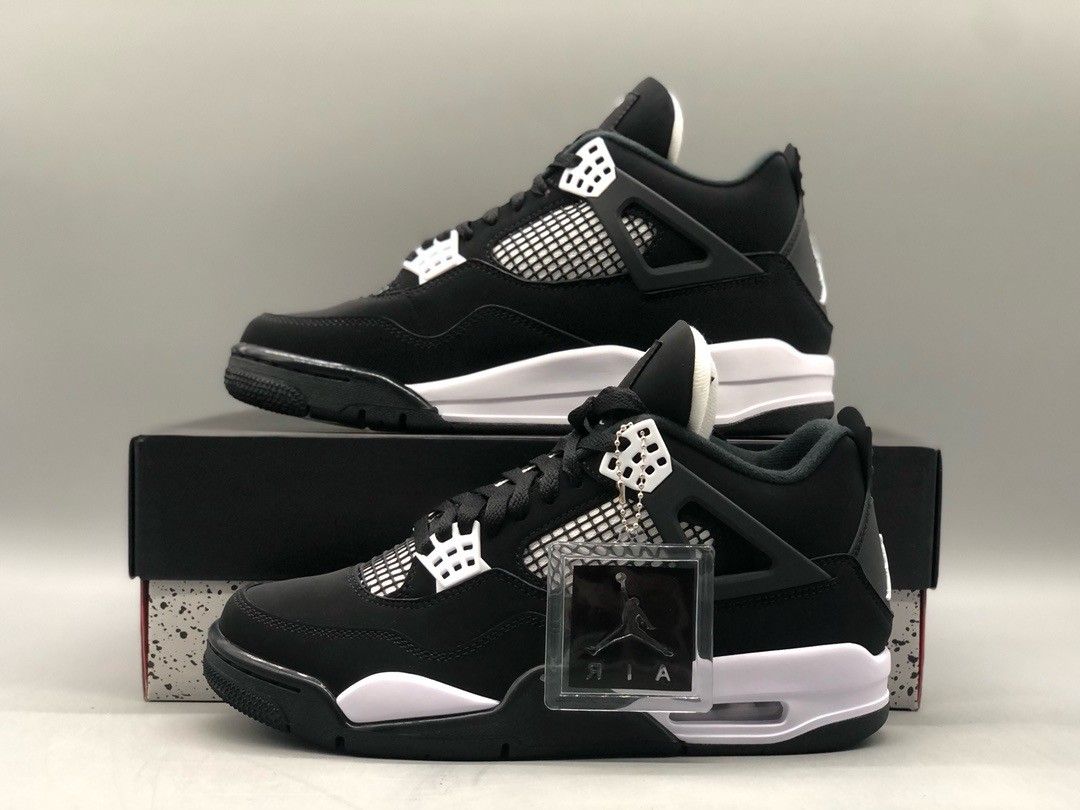 Air Jordan 4S White Thunder more colors available 