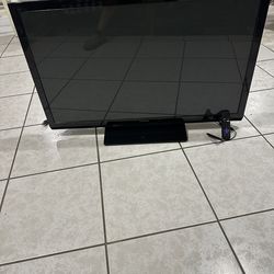 42” Panasonic Smart T.V $30  In Good Working Condition!