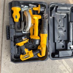 Dewalt Set With Battery 
