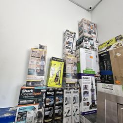  Shark & Dyson Vacuum Cleaners