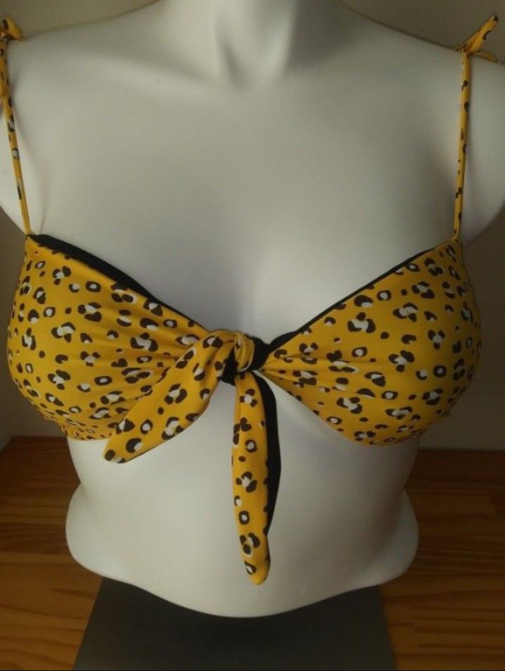SUGAR COAST TIE FRONT BIKINI TOP