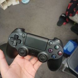 WIRELESS PS4 CONTROLLER 2PK BUNDLE 