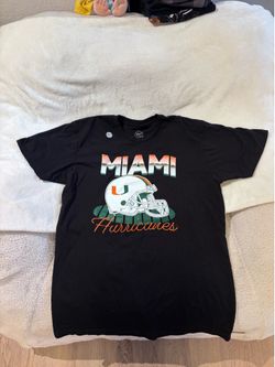 Miami Hurricanes Helmet T-Shirt Black Large NCAA Football Prime Life