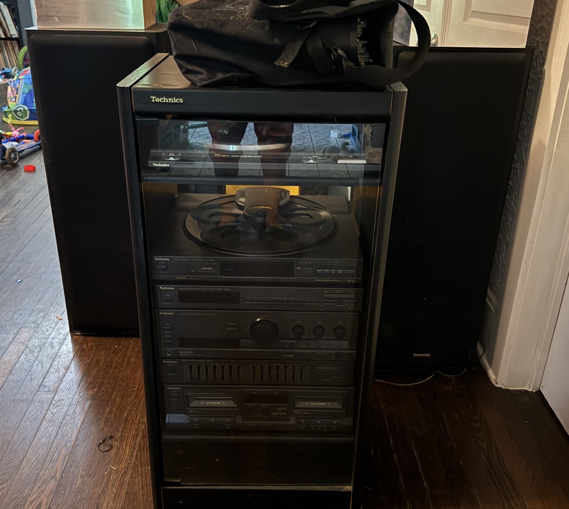 Techniques stereo shelf, audio, glass door cabinet, tape deck, amplifier turntable