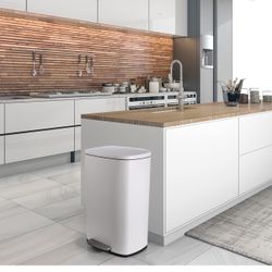 13.2 Gallon Step Trash Can, Stainless Steel Garbage Bin, Soft-Close Rubbish Bin with Removable Plastic Inner Bucket, Fingerprint-Proof, Lid Dustbin, S