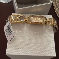 Woman Watch 