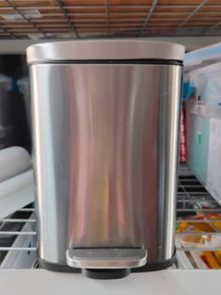 Stainless Trash Bin 1.5 Gal