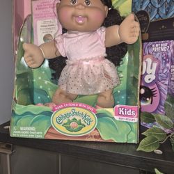 Cabbage Patch Kidas Brand New Ask 40 