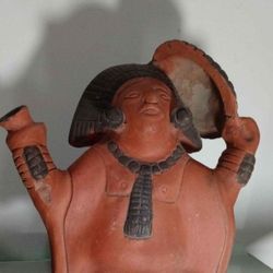 AZTEC - MAYAN TERRACOTTA/CLAY FIGURINE 10"×9" 