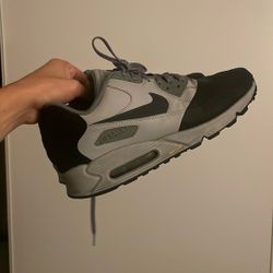 Nike Air Max Shoes Size 11.5 