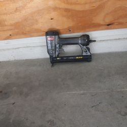 Senco SLS 15 Stapler