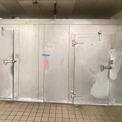 Walking  cooler  and freezer