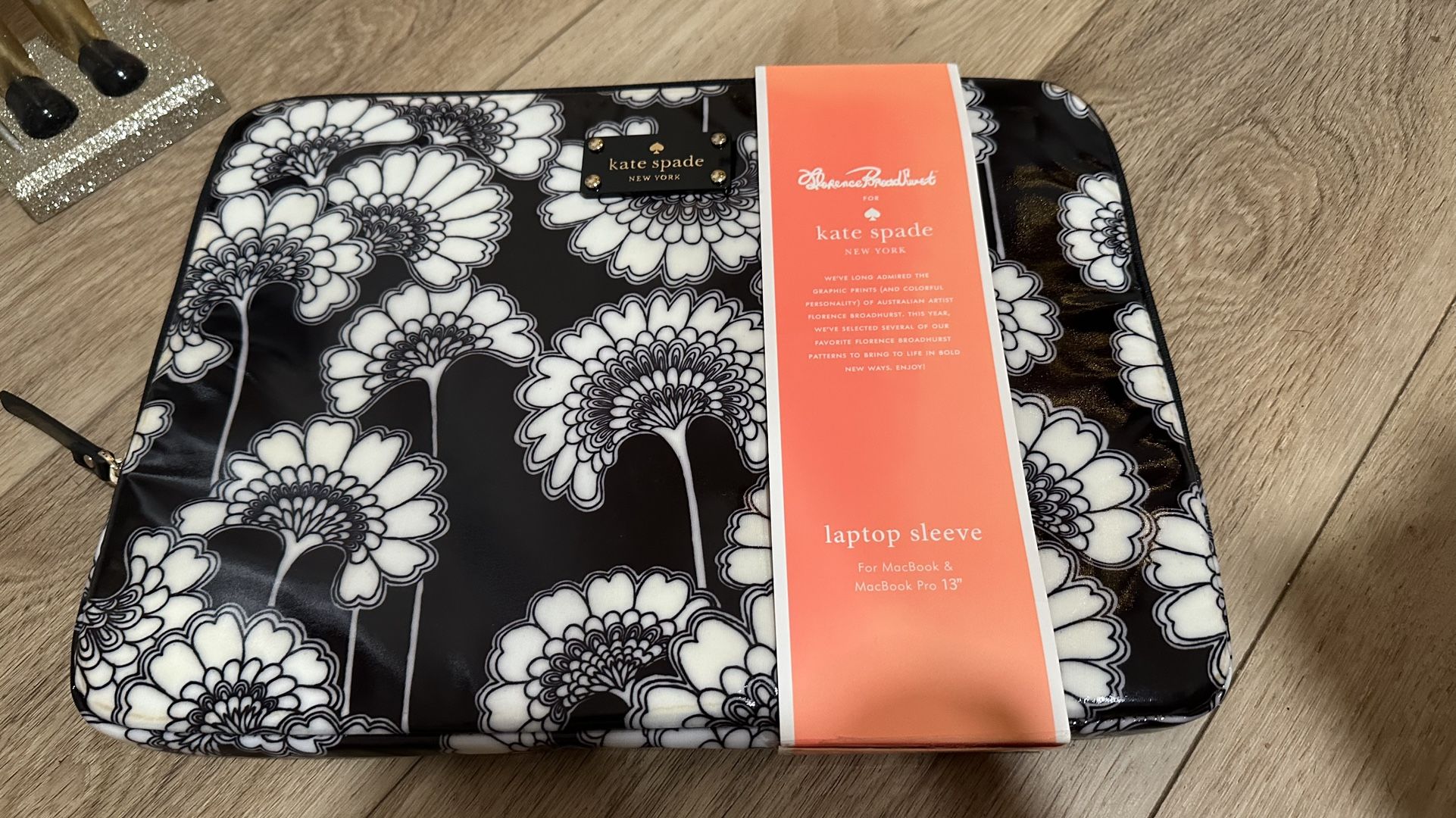 Kate Spade Black Floral Sleeve For MacBook & MacBook Pro 13