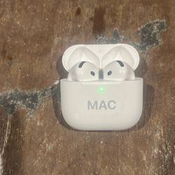 APPLE AIRPODS 4 4TH GEN WITH ACTIVE NOISE CANCELLATION NO BOX