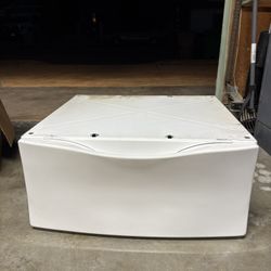 ****Washer /dryer Pedestal *****