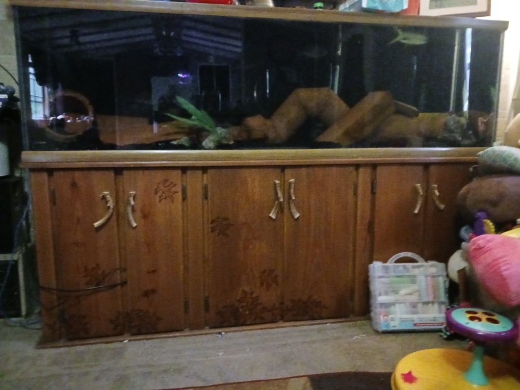 125 Gallon Fish Tank With Pump