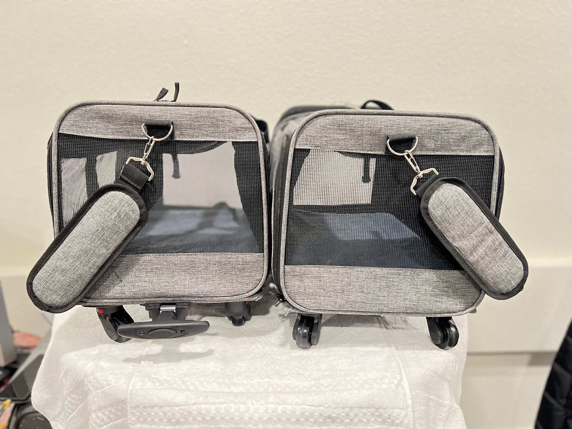 KOPEKS Pet Carrier / Stroller /Airline pet carrier used 1 time only for travel