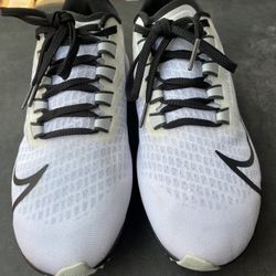 Sneakers Mens Shoes Nike Zoom Air Pegasus 37 Shoes Sz 6 MAKE AN OFFER!