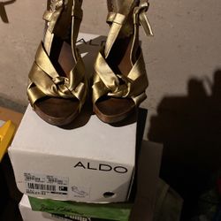 Ladies Shoes