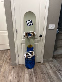 SANTA CRUZ SNOWBOARD WITH BINDINGS 156cm