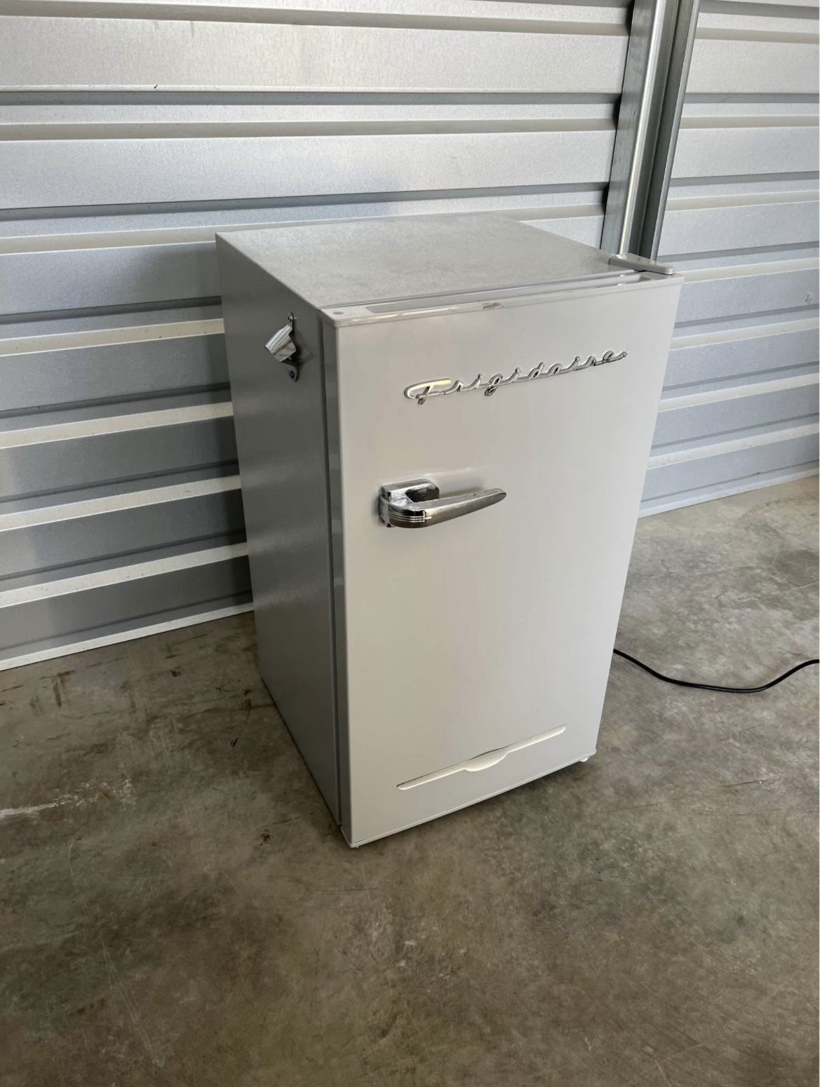 Frigidaire Mini fridge And Freezer With Side Bottle Opener
