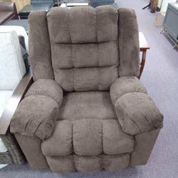 Large Heavy Duty Recliner