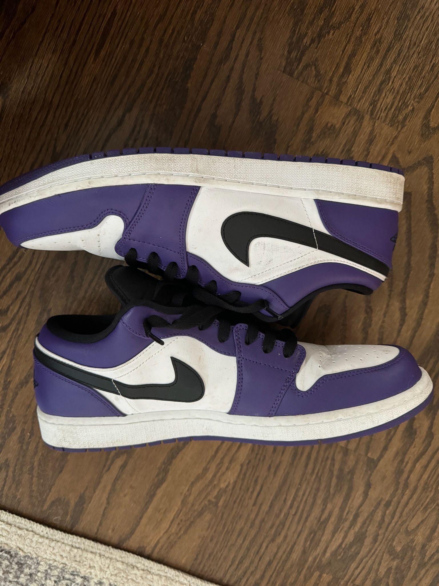 Jordan 1 Low Purple 