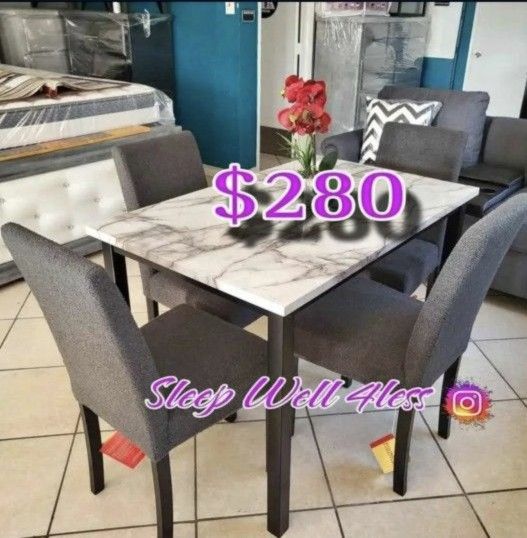 NEW DINING TABLE SET