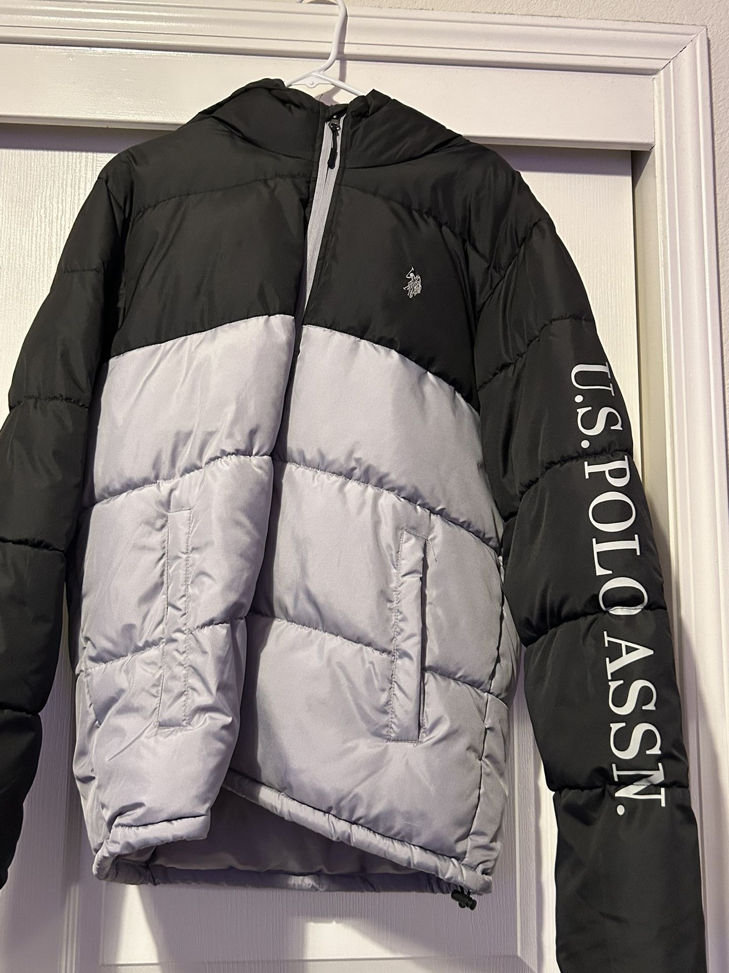 Polo Puffer Jacket. (MUST be gone By Tomorrow)