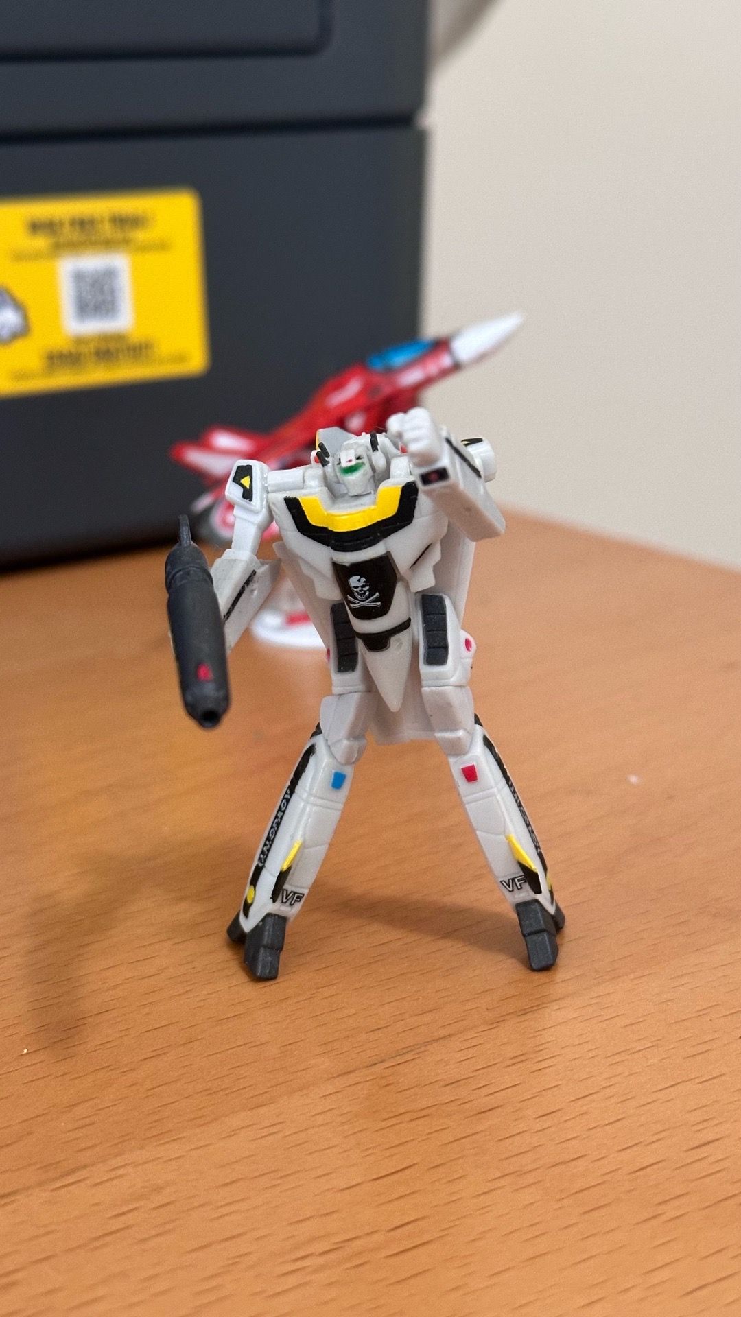 Macross Super Dimension Figure Series 002 VF-1S Valkyrie Roy Focker