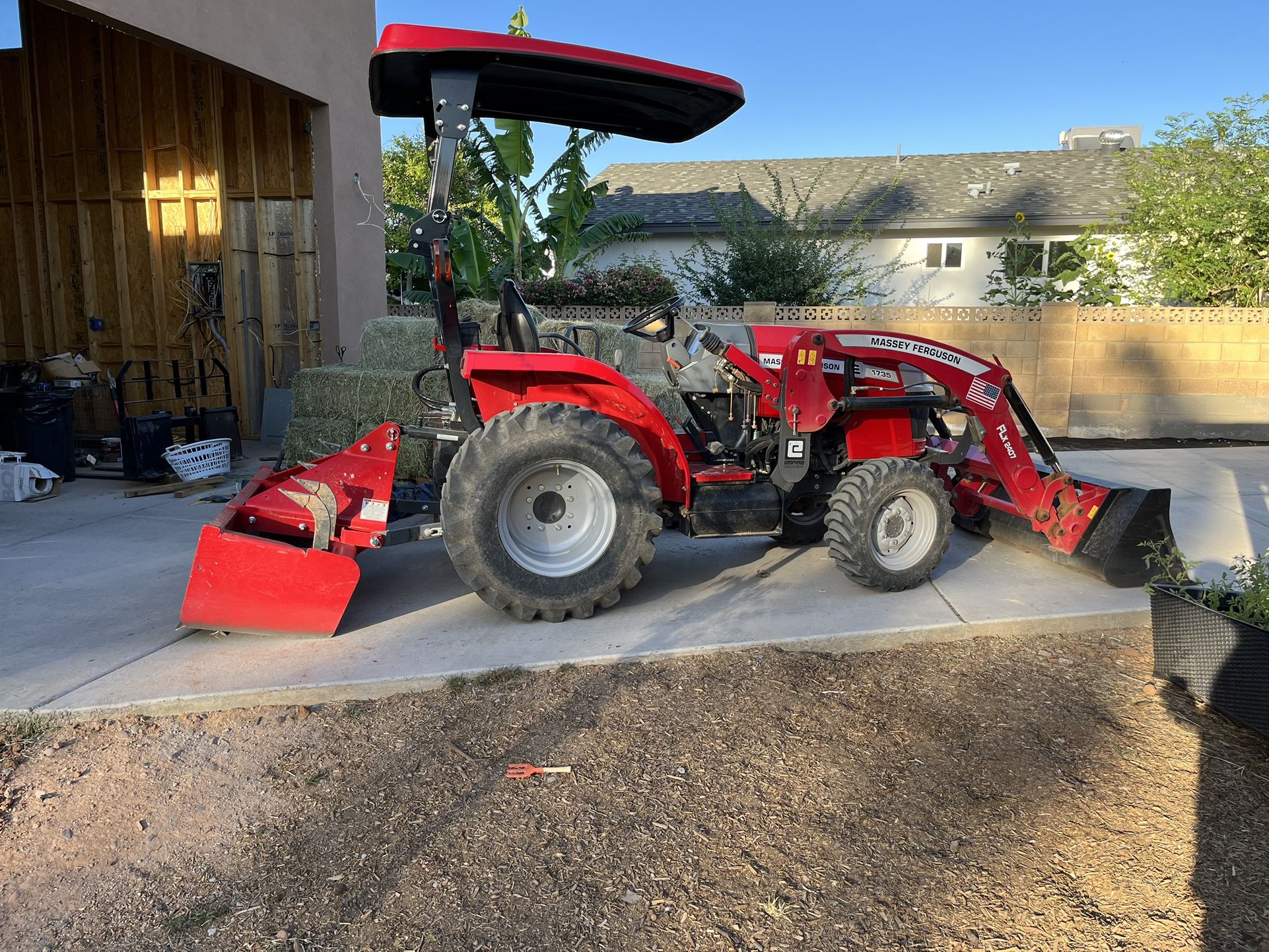 Tractor / Dirt Work