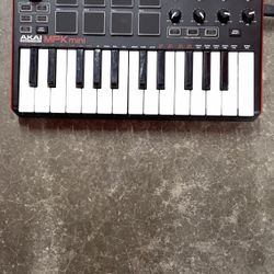 Akai MPK Mini
