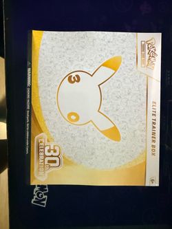 Pokémon 30th ETB
