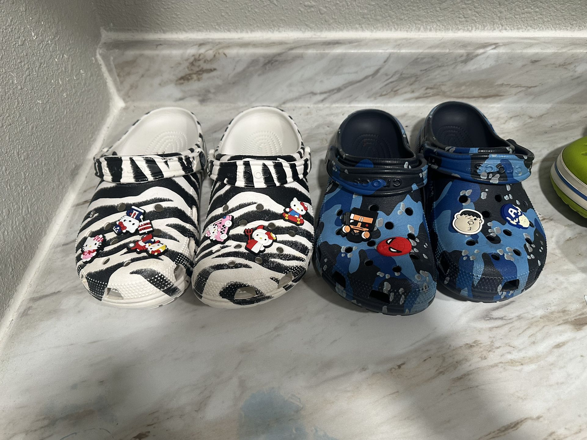 Crocs Size 5-7