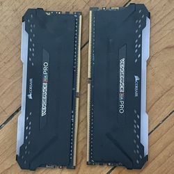 16 gb Corsair Vengeance Pro RGB 