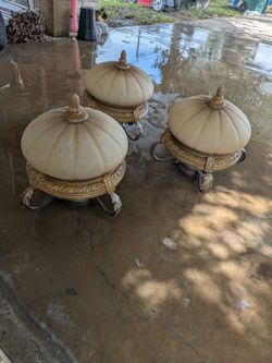 4 deco items for $30