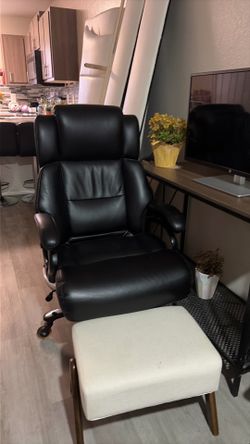 Computer chair.