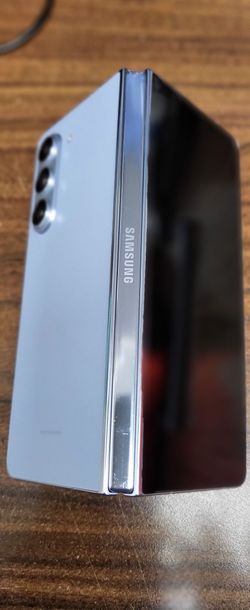 Samsung Galaxy  Z Fold 5
