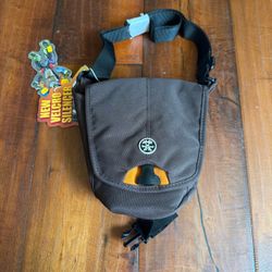Crumpler 3 Million Dollar Home Shoulder Camera Bag (brown/orange)