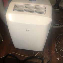Lg Ac Works Great Ice Cold With Remote 