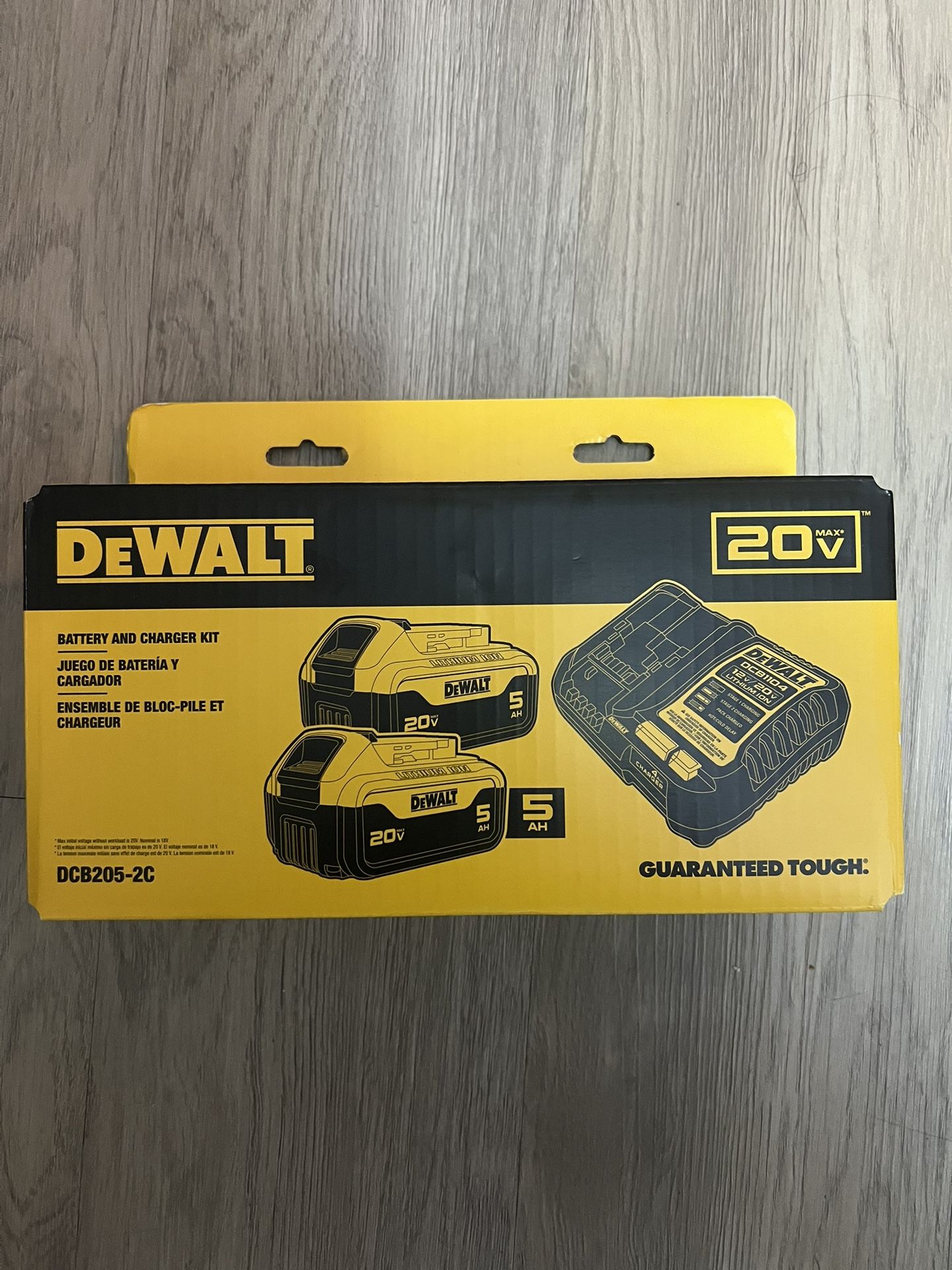DEWALT 20V 2-Pack and Charger, 5.0 Ah, Battery