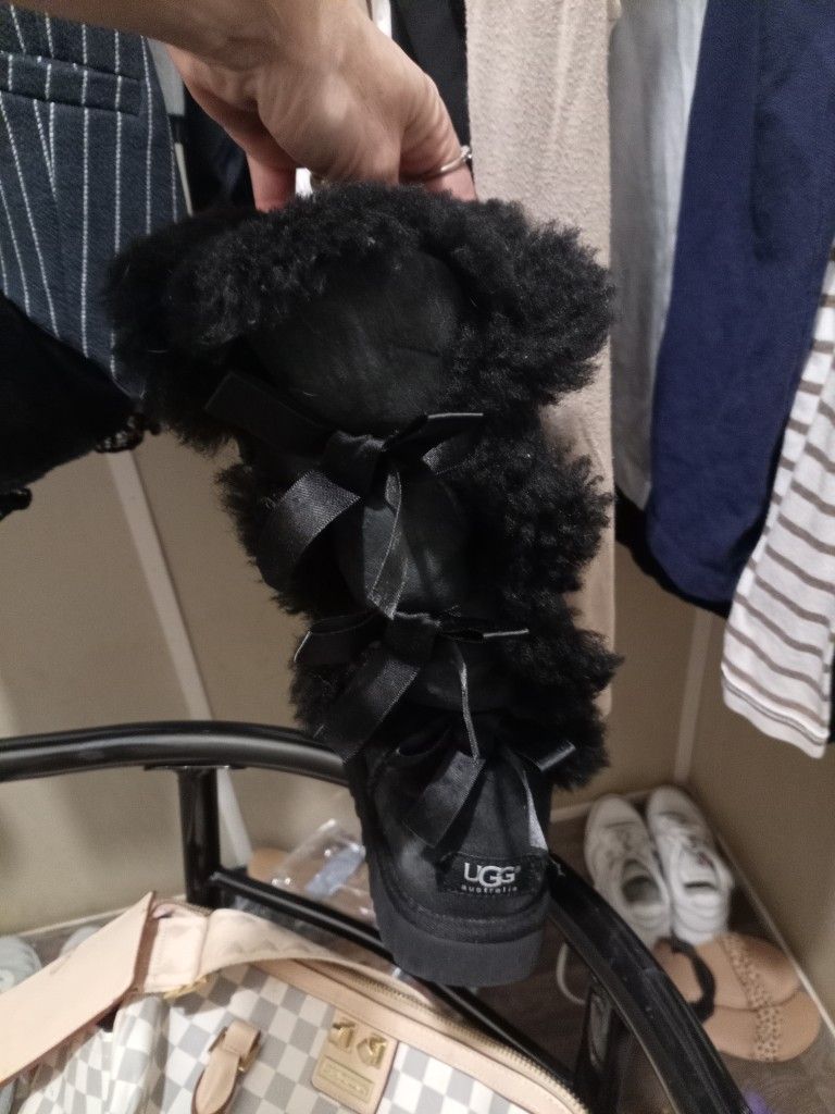 UGGs Boots Size 7