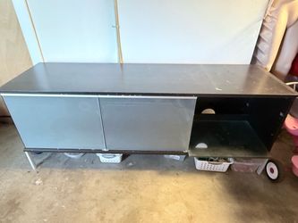 Tv stand with drawers