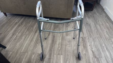 Folding walker w/5"  wheels