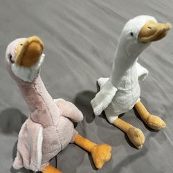 Goose Plushie